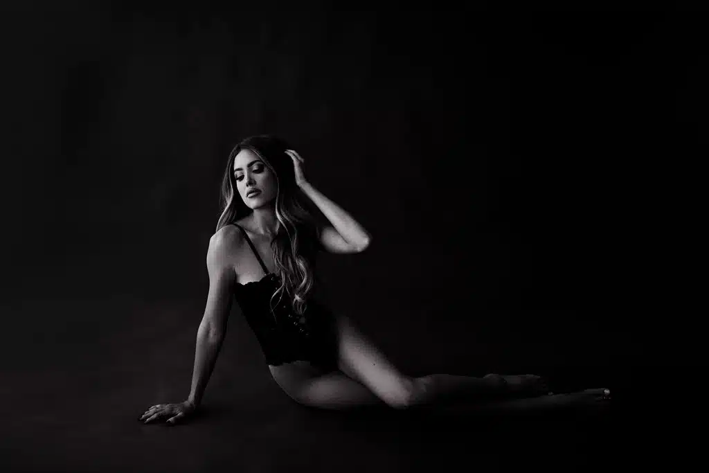 boudoir photography session - Acapello Photography