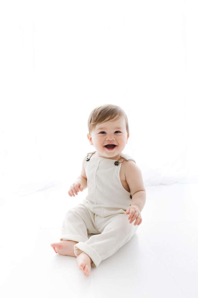 Sitter Milestone Six month old baby Session, Phoenix, Arizona